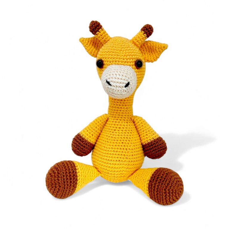 Χειροποίητη πλεκτή καμηλοπάρδαλη amigurumi GIGI σε κίτρινο και καφέ