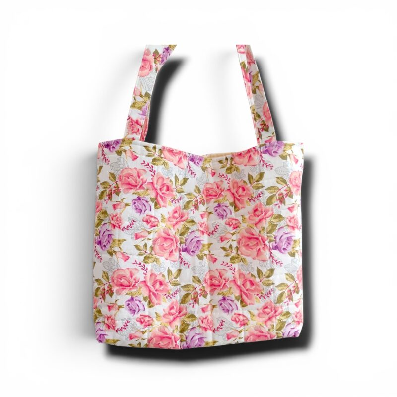 Υφασμάτινη floral tote bag JARDINA με τριαντάφυλλα σε ροζ και λιλά αποχρώσεις μπροστινή όψη